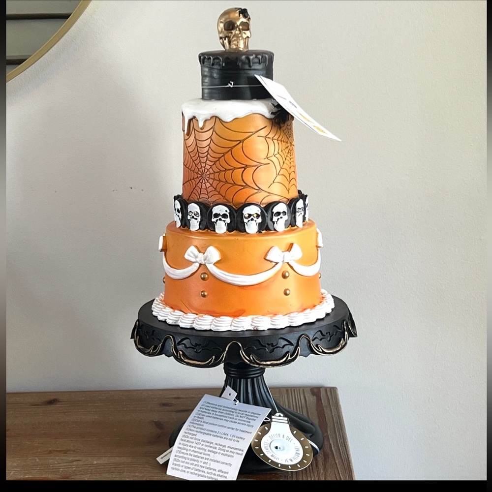 Halloween Light Up Skulls Spiderwebs Tiered Cake Decor LED